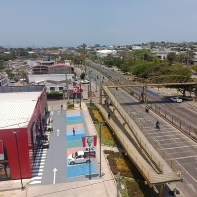 Imagen de Edificio en Arriendo Los Corales