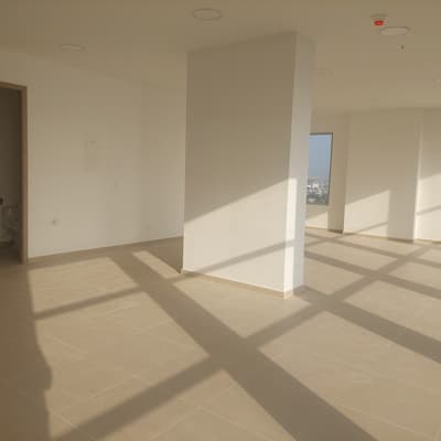 Imagen de Oficina en Arriendo Manga