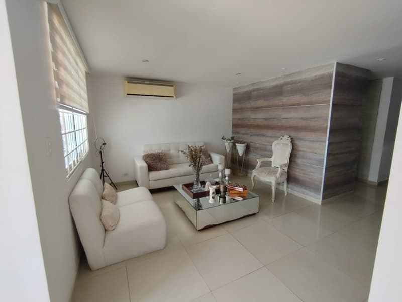 Imagen principal de Casa en Venta Bavaria