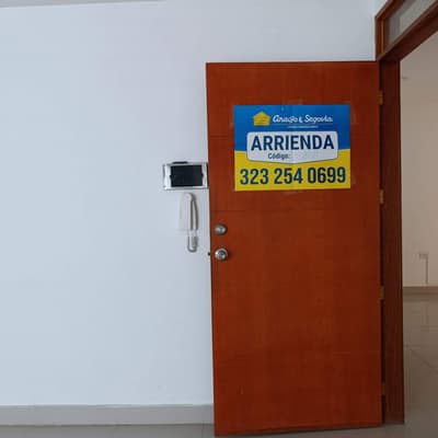 Imagen de Oficina en Arriendo El Centro