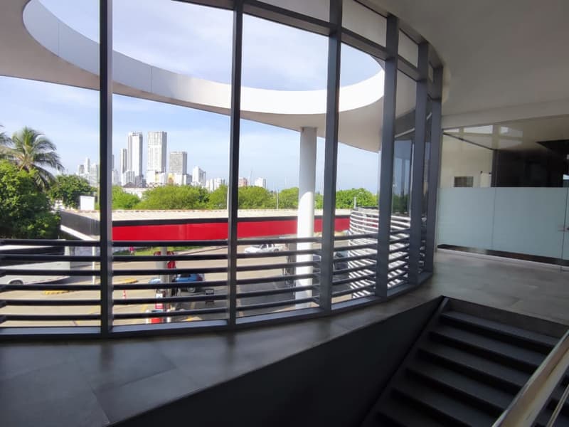 Imagen principal de Oficina en Arriendo Manga