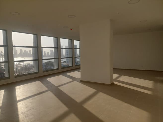 Imagen principal de Oficina en Arriendo Manga