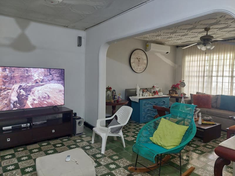 Imagen principal de Casa en Venta Crespo