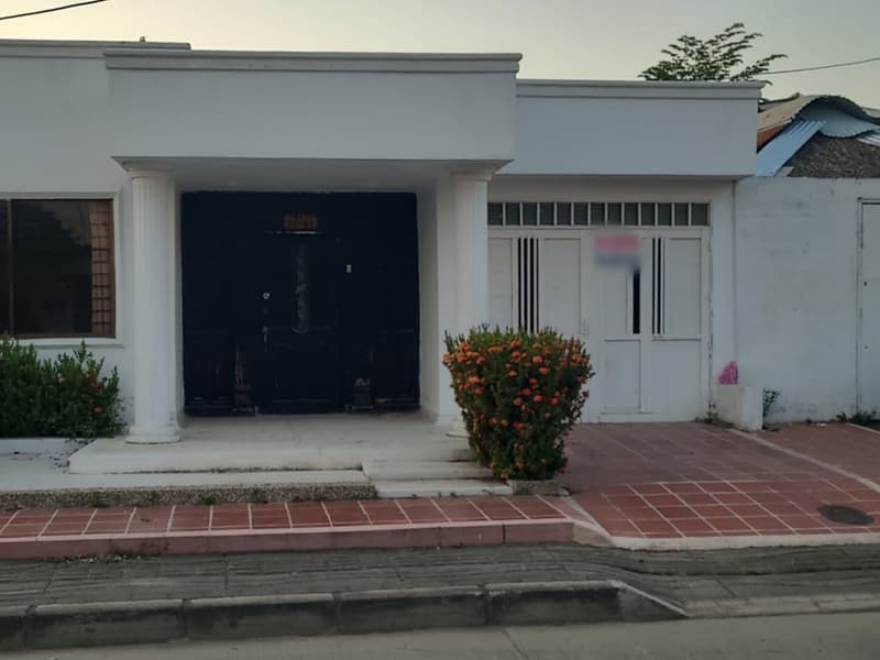Imagen principal de Casa en Venta Urbina