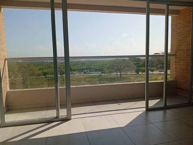 Imagen principal de Apartamento en Venta PORTAL DE GENOVES