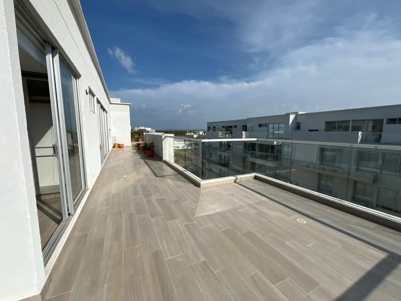 Imagen principal de Apartamento en Arriendo Serena Del Mar