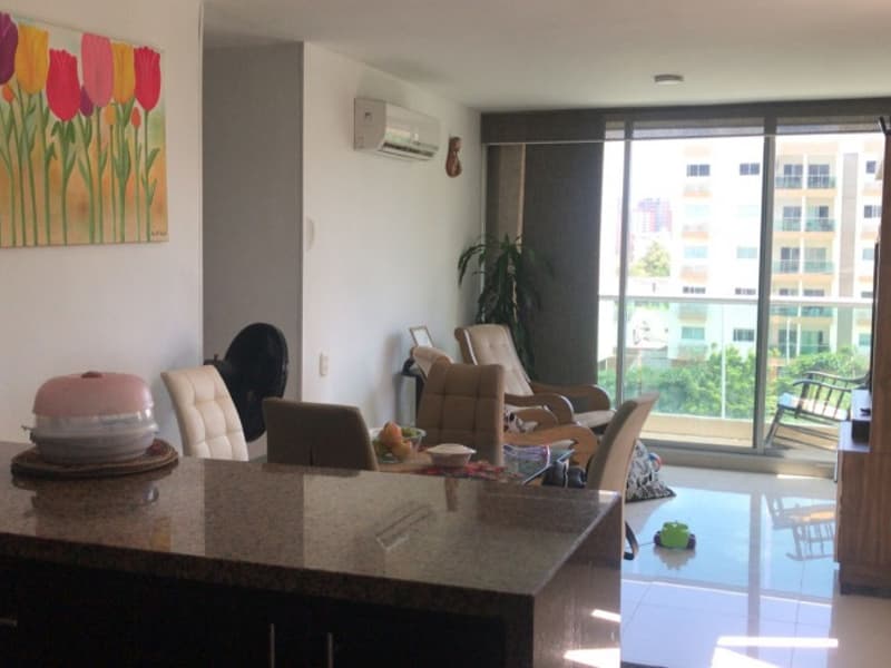 Imagen principal de Apartamento en Arriendo Miramar
