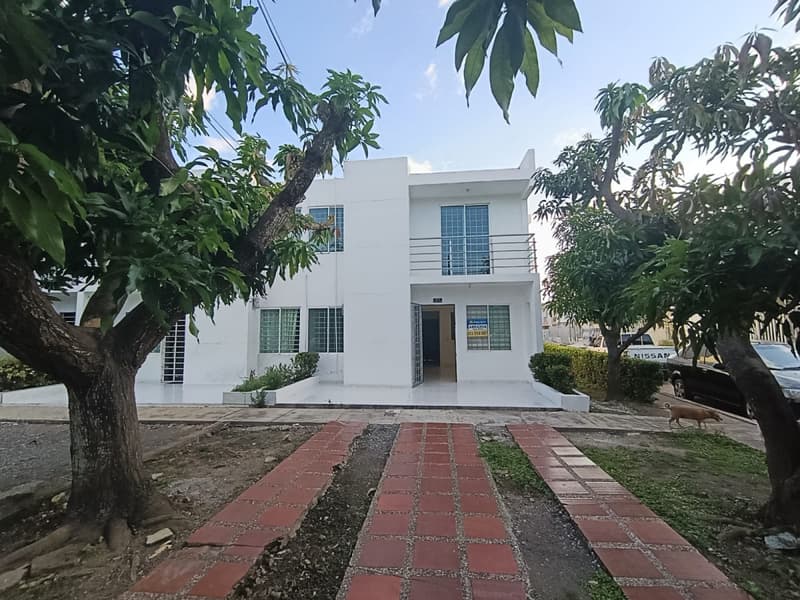 Imagen principal de Casa en Arriendo Urbanización Santa Elena