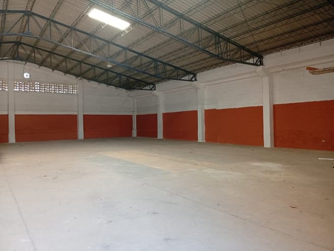 Imagen principal de Bodega en Arriendo MALAMBITO