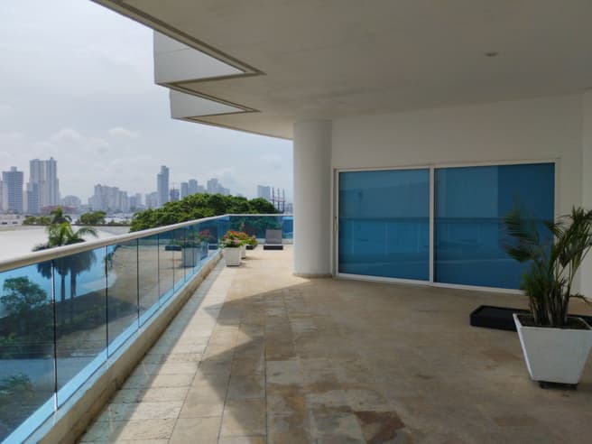 Imagen principal de Apartamento en Arriendo Bocagrande