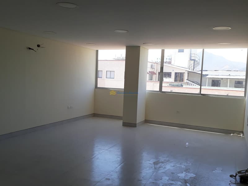 Imagen principal de Oficina en Arriendo Los Troncos