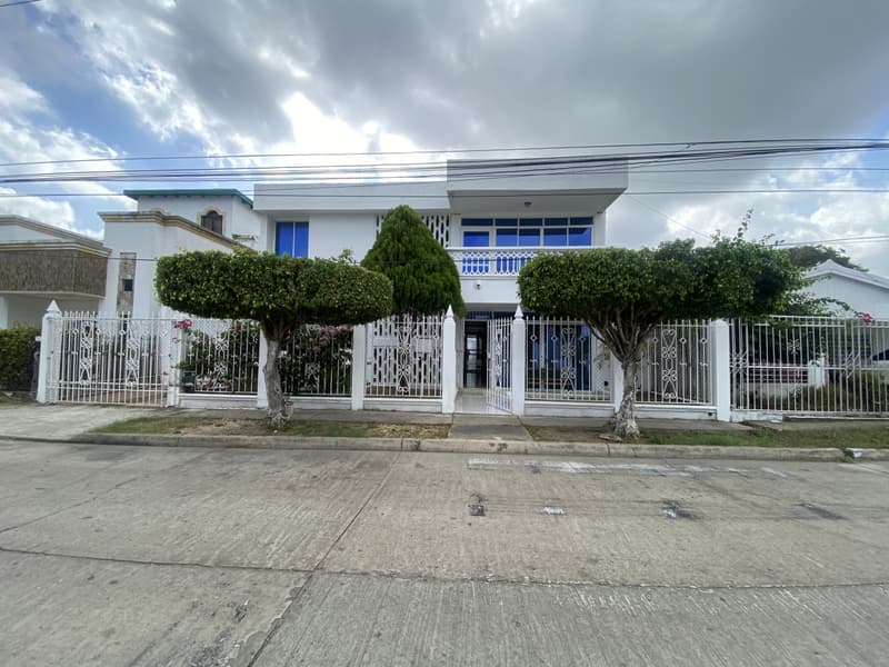Imagen principal de Casa en Venta Crespo