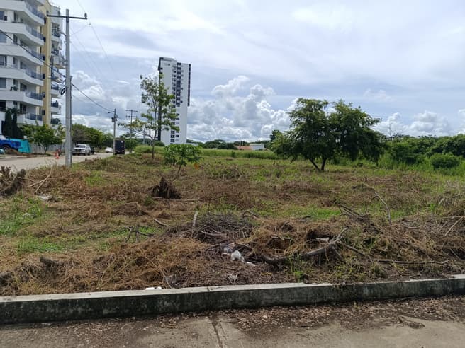 Imagen principal de Lote en Venta Urbanización Sevilla