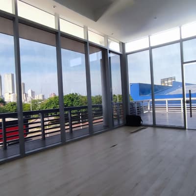 Imagen de Oficina en Arriendo Manga