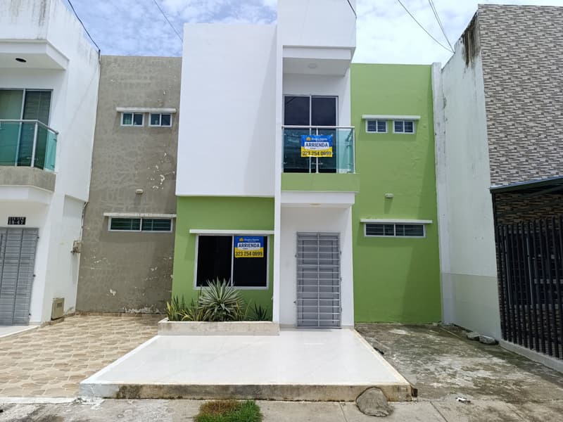 Imagen principal de Casa en Arriendo Urbanización Vallejo