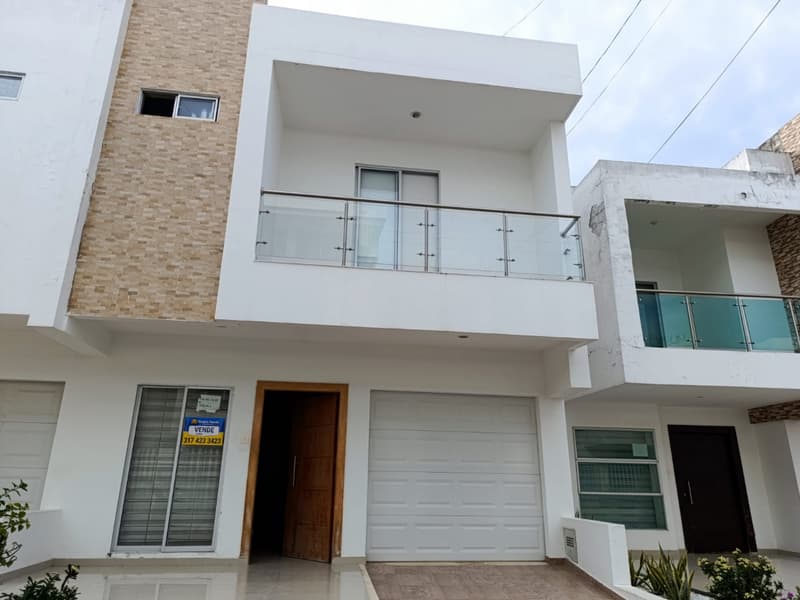 Imagen principal de Casa en Venta Monteverde