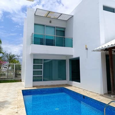 Imagen de Casa en Venta Urb. Picacho