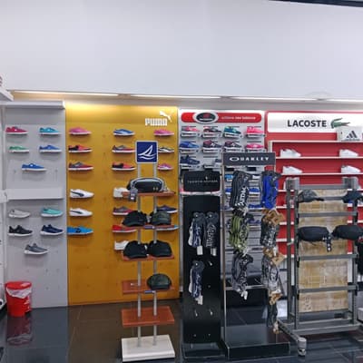 Imagen de Local en Arriendo Pie De La Popa