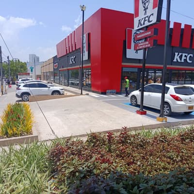Imagen de Edificio en Arriendo Los Corales