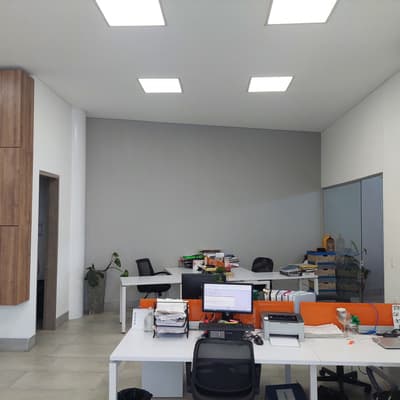 Imagen de Oficina en Arriendo Manga